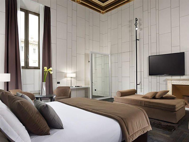 Piazza Del Gesu' Luxury Suites Roma Exterior foto
